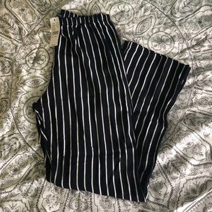 Brandy Melville Striped Flowy Pants